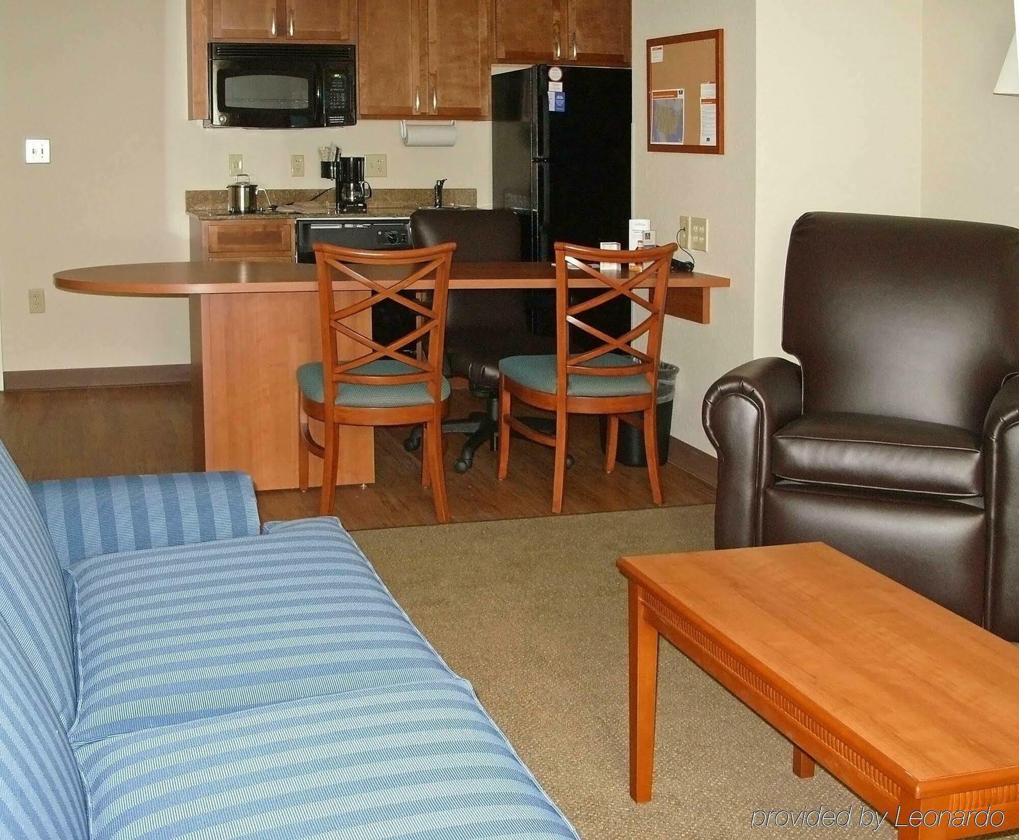 Candlewood Suites Jacksonville East Merril Road, An Ihg Hotel Room photo