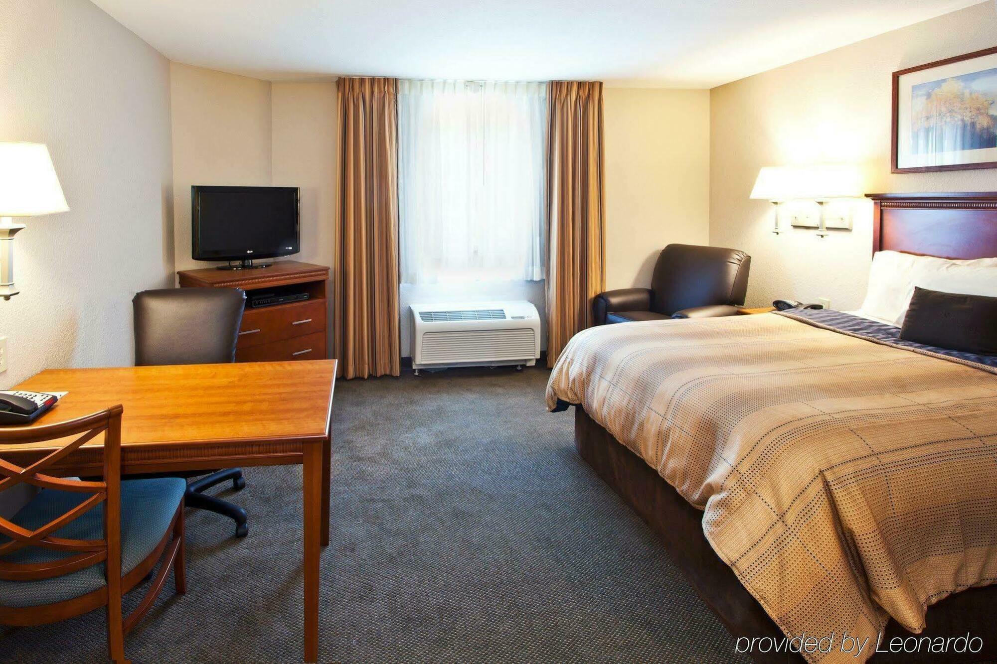 Candlewood Suites Jacksonville East Merril Road, An Ihg Hotel Room photo